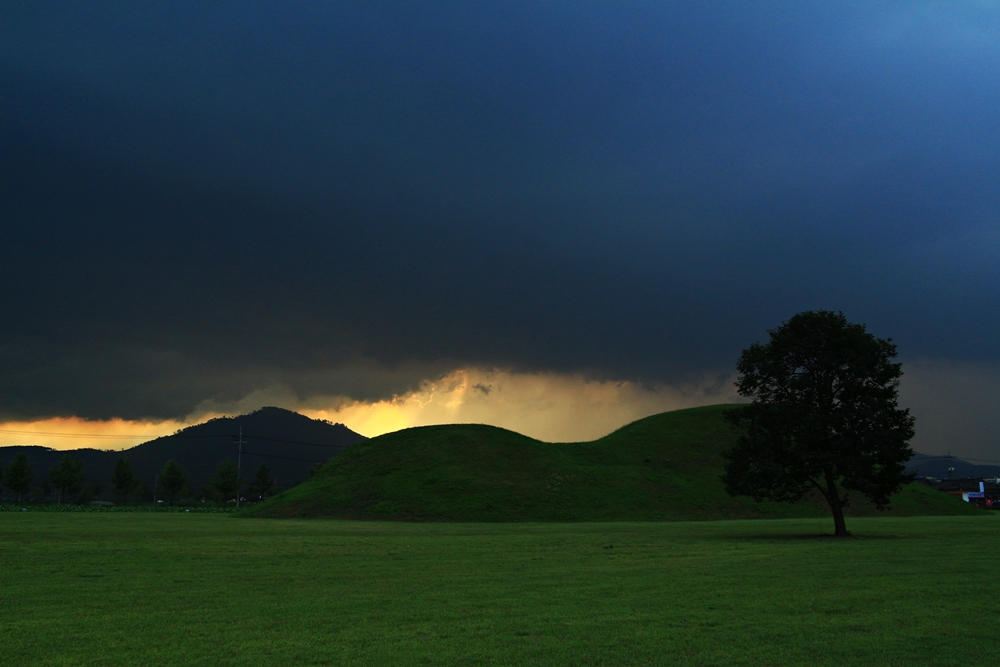 하늘문은 닫히고